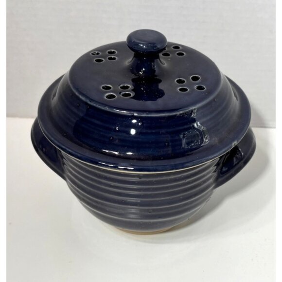 Deep Navy Blue Glazed Stoneware Lidded Bowl Vegetable Steamer Garlic Keeper - Picture 1 of 9
